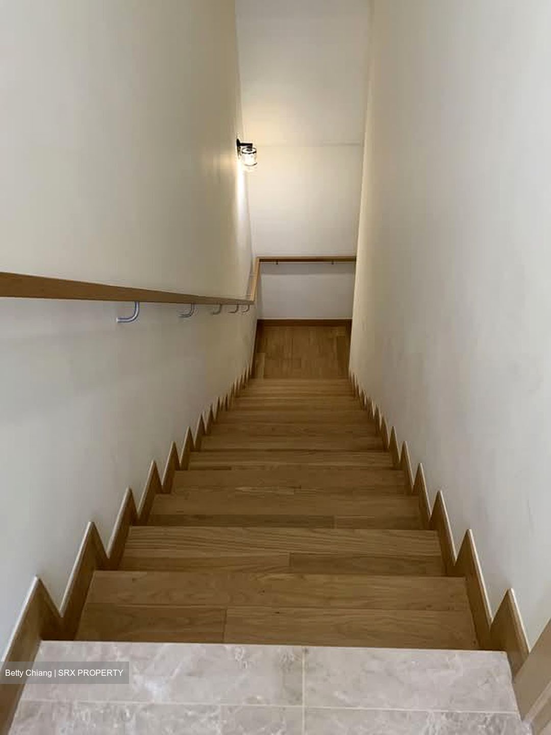 Ang Mo Kio Avenue 5 (D20), Terrace #539347881